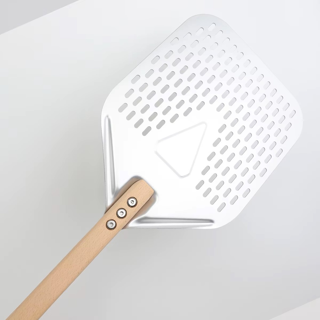  HAN C-JYF-80 مطرحة بيتزا مخرمة  يد خشب60 سم 