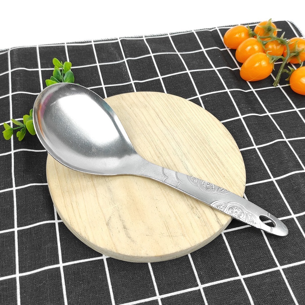 مغرفة حمص ستانلس 24 سم يد مطرز م 